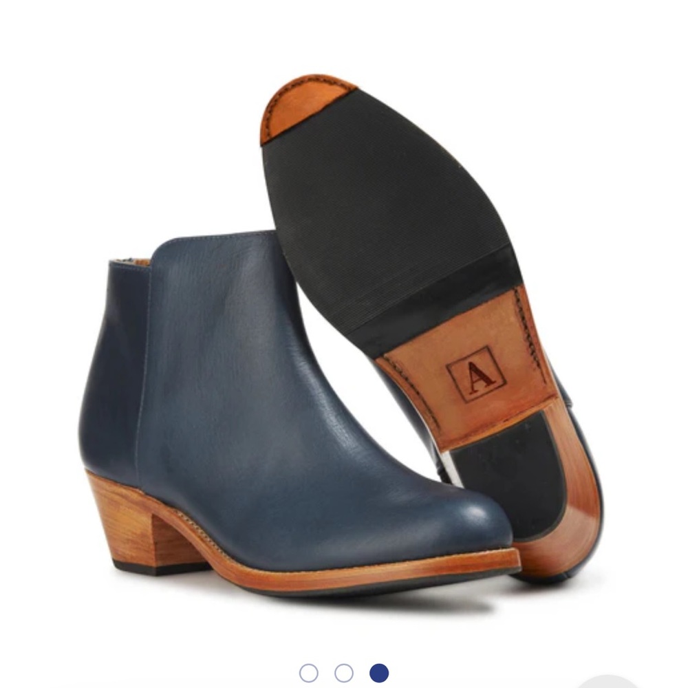 Adelante Granada boot denim blue 8.5D